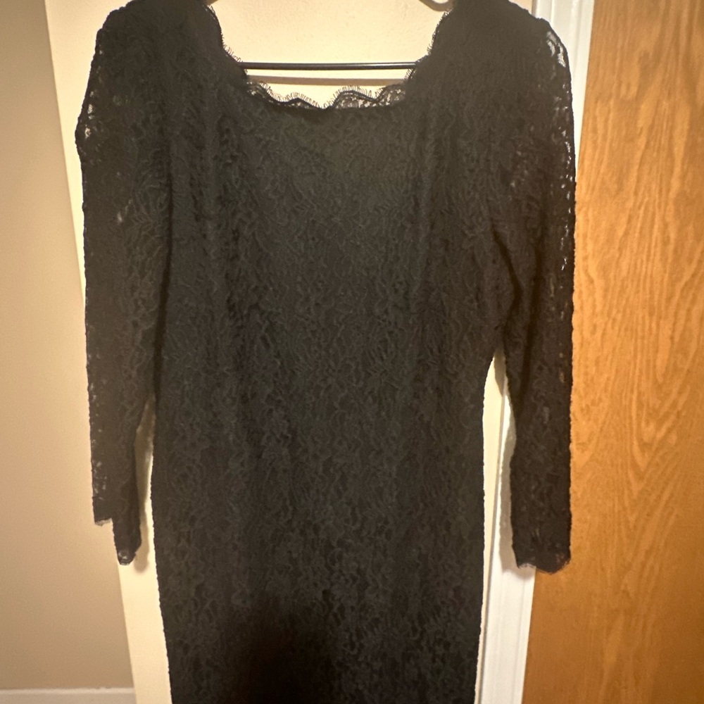 Adrianna Papell Black Lace Long Sleeve Dress